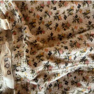 DOEN kids floral PJ set size 6